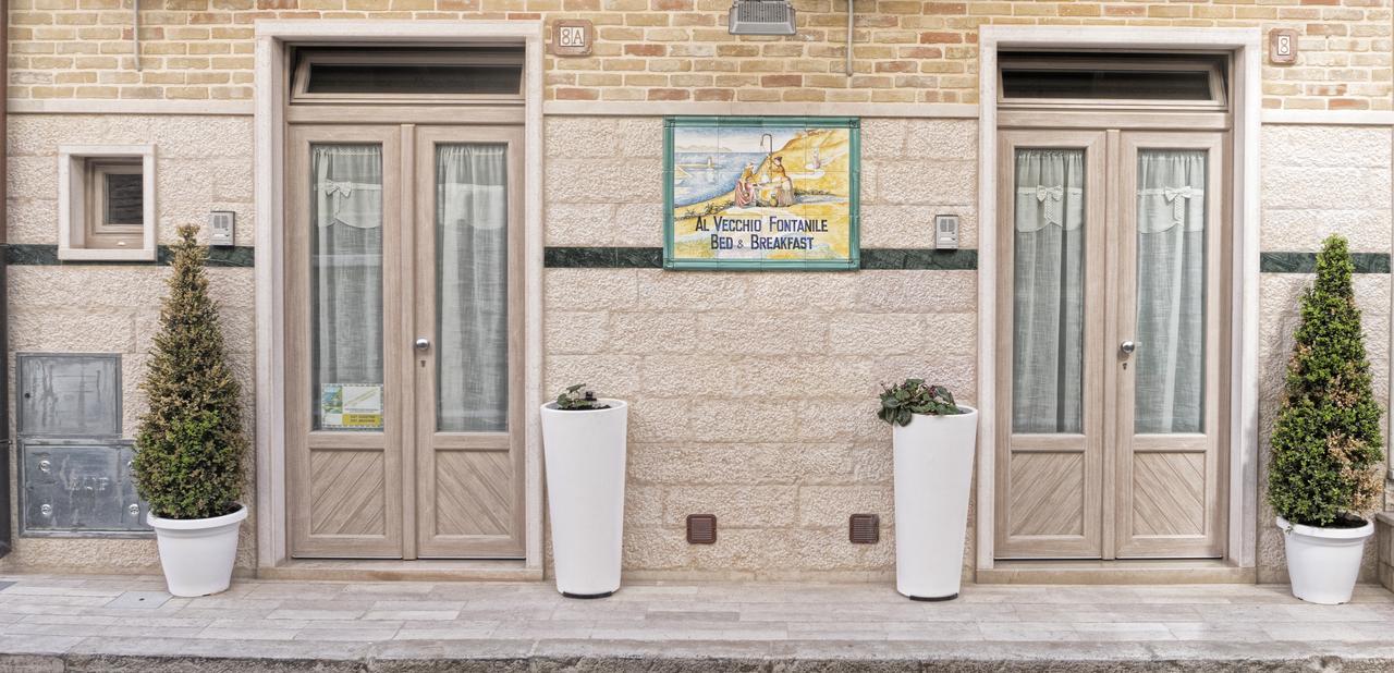 Al Vecchio Fontanile Bed and Breakfast Lesina Εξωτερικό φωτογραφία